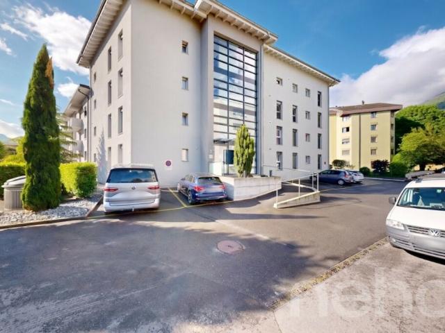 Exclusif: lumineux appartement avec grand balcon terrasse