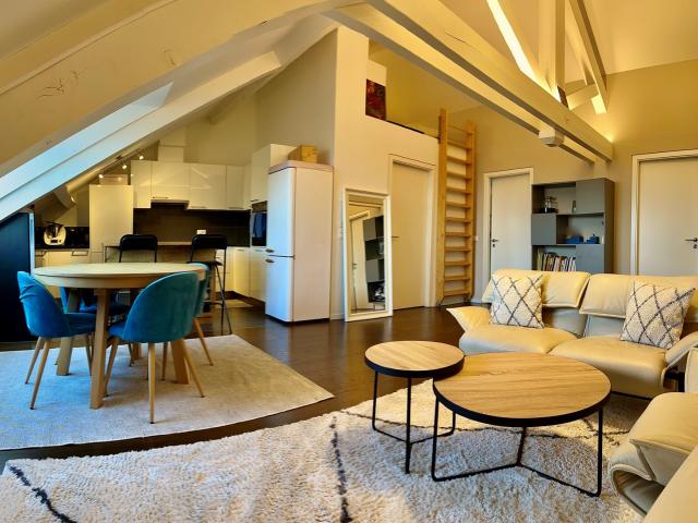 EXCLUSITIVé: Casatax 4 Zimmer/2 große Schlafzimmer/ Garten & Pool in Bernex