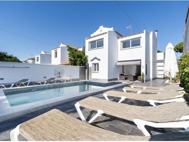 Exclusivo Chalet cerca de La Barrosa