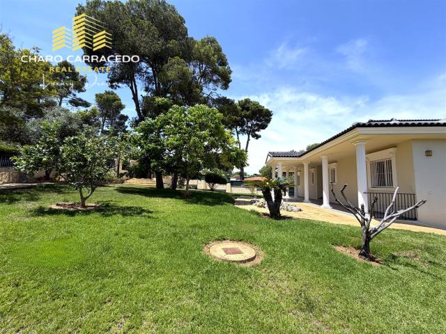Exclusivo Chalet de Alto Standing con vistas privilegiadas e. 479m² Picassent