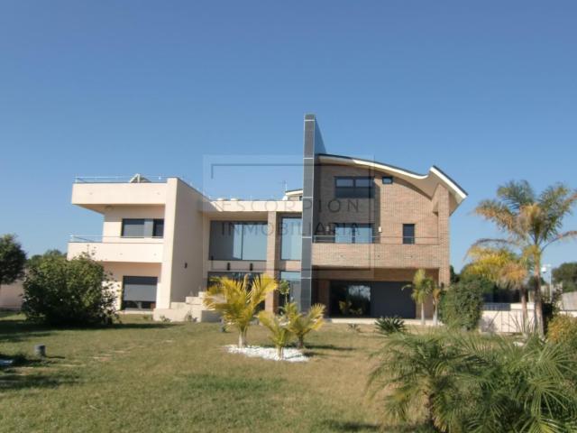 Exclusivo chalet de lujo en venta en Torre en Conill Cumbres de San Antonio, Bétera