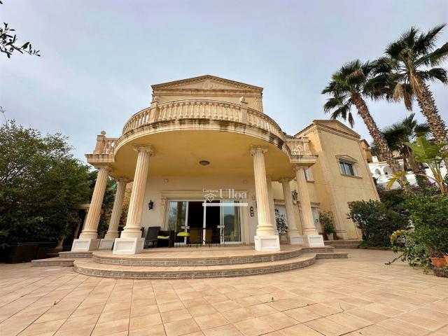 Exclusivo Chalet De Lujo Frente Al Mar: Elegancia Y Vistas I. 571m² El Campello