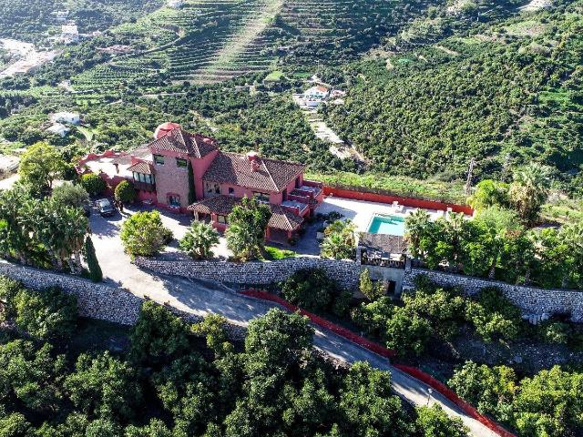 Exclusivo Chalet en Almuñécar