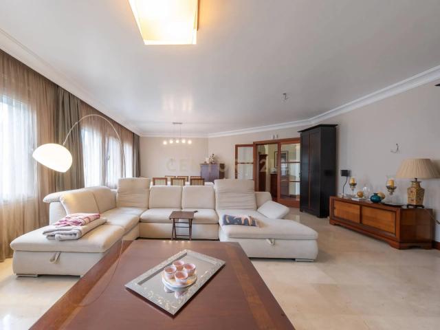 Exclusivo chalet en Ciudad Jardín