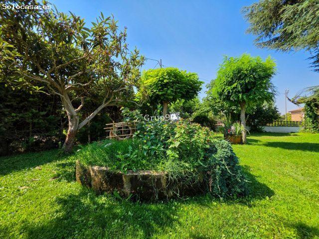 ? EXCLUSIVO CHALET INDEPENDIENTE CON PISCINA Y AMPLIA PARCELA EN LA HORTA DE LLEIDA