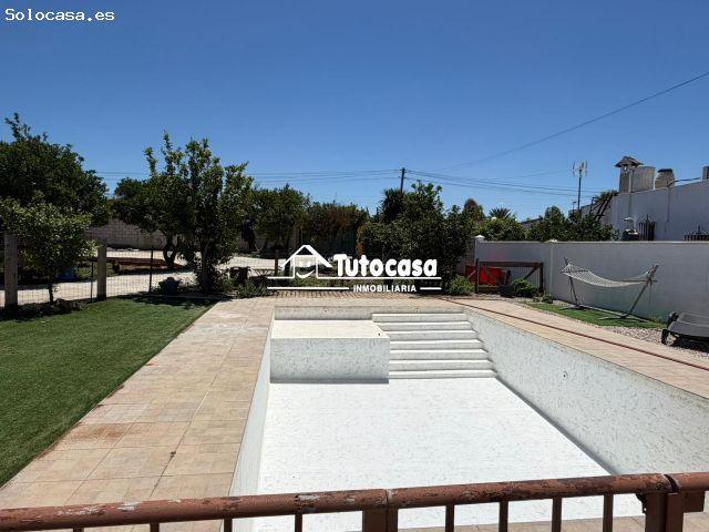 ✨ EXCLUSIVO CHALET INDEPENDIENTE REFORMADO DE PLANTA BAJA CON PISCINA E HIPOTECABLE EN URBANIZACIÓN