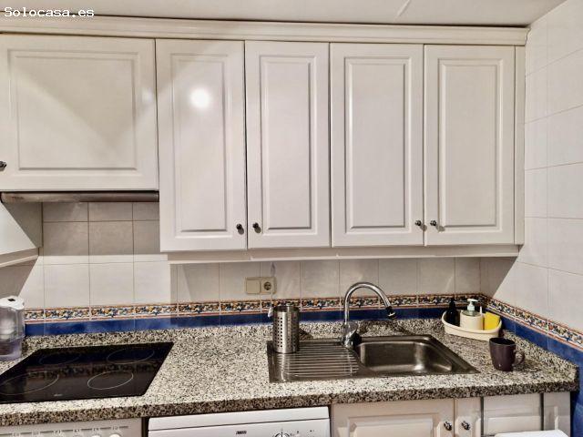 EXCLUSIVO ADOSADO EN GOLF BAHÍA, FINESTRAT, CON PISCINA, TERRAZA Y VISTAS DESPEJADAS