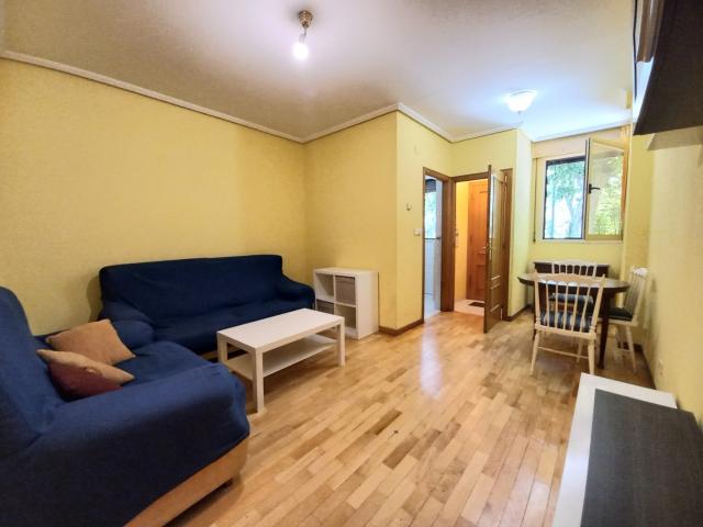 EXCLUSIVO APARTAMENTO CON GARAJE