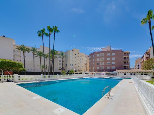 Exclusivo apartamento de 260 m² en primera línea de la Playa. m² Torrevieja