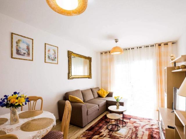 EXCLUSIVO APARTAMENTO DE 2 DORMITORIOS EN VENTA JUNTO AL MAR