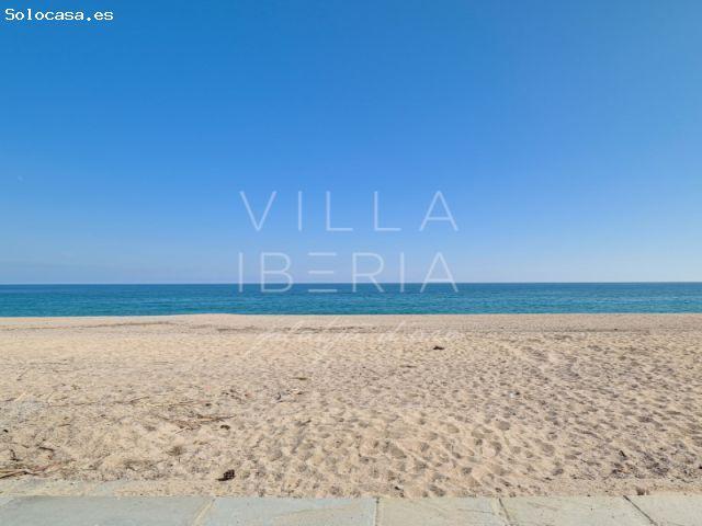 EXCLUSIVO APARTAMENTO DE OBRA NUEVA JUNTO AL MAR EN EL PASEO MARÍTIMO