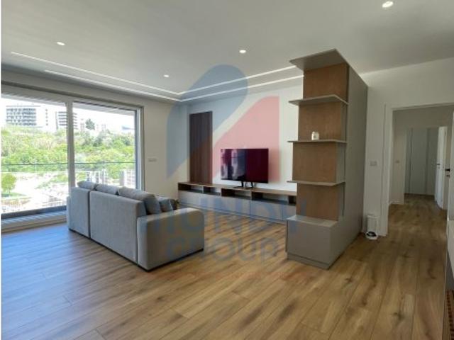 EXCLUSIVO | Apartamento de Luxo T2 junto à Faculdade de Medicina Localização de Excelência