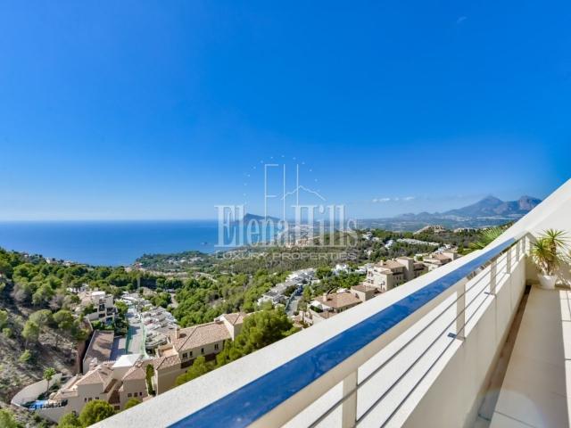 Exclusivo apartamento de lujo con vistas al mar en Altea Hills, Altea, Alicante