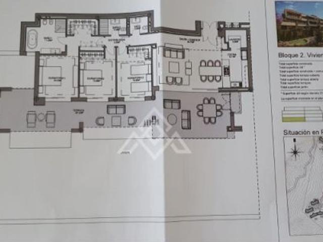 Exclusivo apartamento en planta baja con jardín y vistas panorámicas en Real de