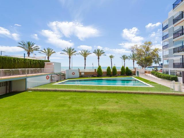 ? Exclusivo Apartamento En Primera Línea De Playa En Benicàs. 86m² Benicasim Benicàssim