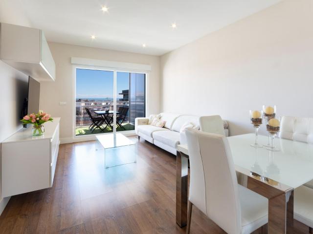 Exclusivo Apartamento en residencial Athenea en Playa de Gandia