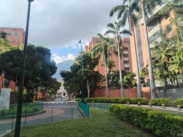 Exclusivo Apartamento en venta en La Urbanización Campo Alegre /#YM
