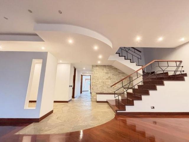 Exclusivo Apartamento en Venta PB en La Alameda