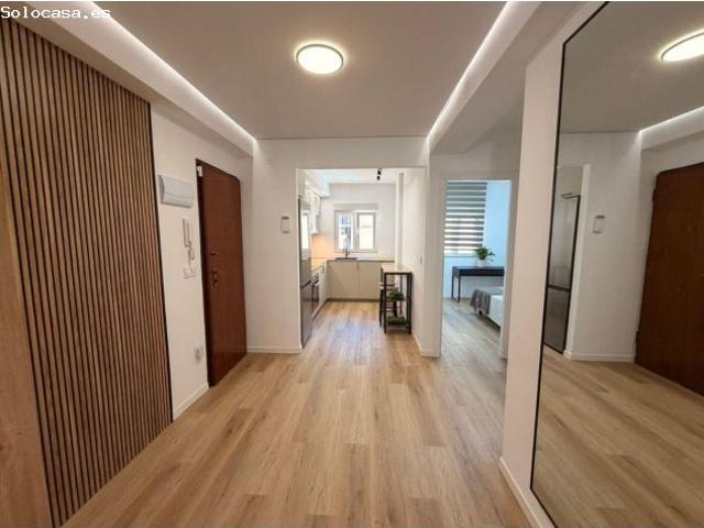 Exclusivo apartamento reformado a solo 50 metros de la Playa de Los Locos – Torrevieja