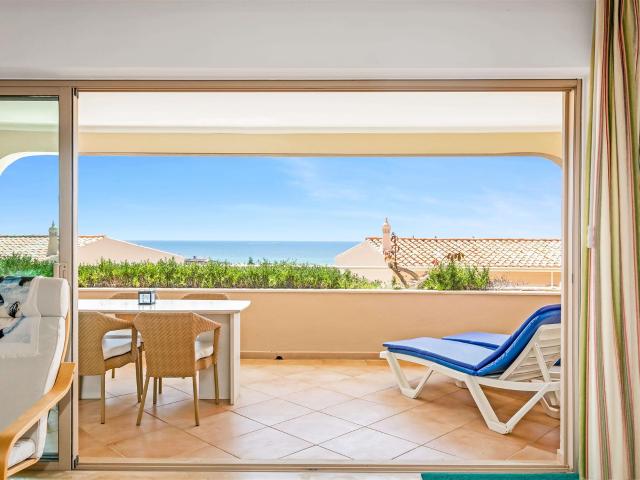 Exclusivo: Apartamento T2 com Vista Mar na Meia Praia Lago. 118m² Lagos São Sebastião e Santa Maria