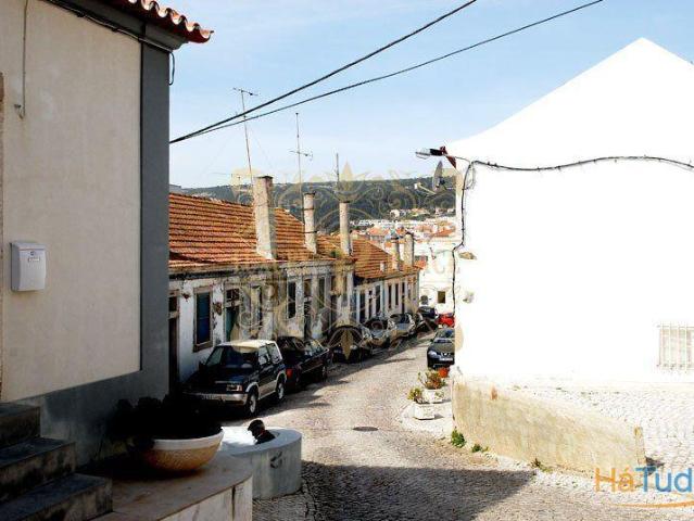 Exclusivo ! Apartamento T2 a 50 metros da praia sesimbra | 26063919527