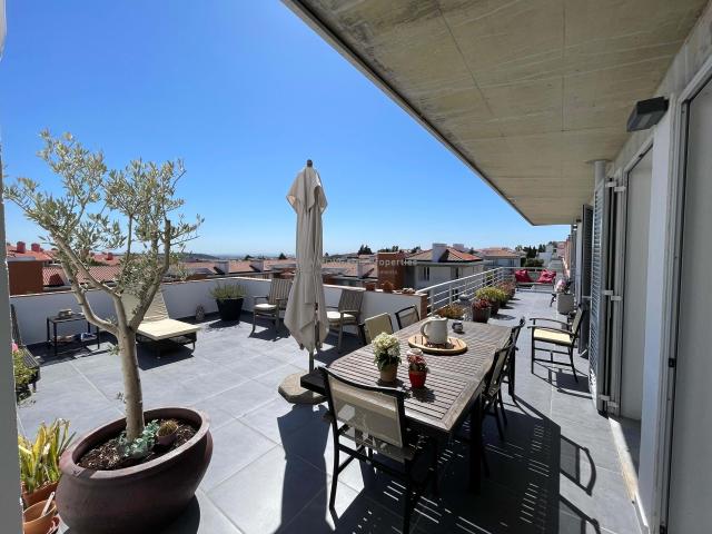 Exclusivo apartamento T4, agora T2 Um refúgio de elegância, luz e total privacidade, Sintra, Beloura