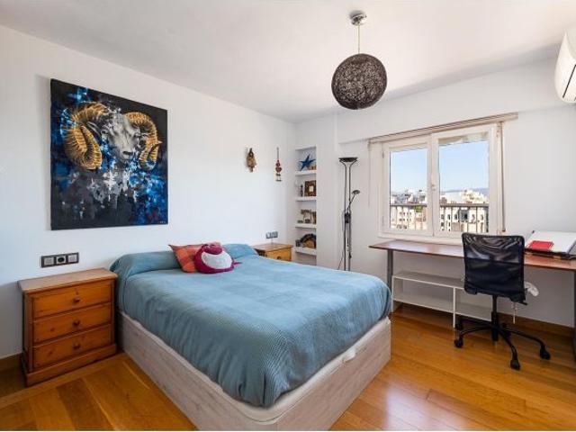 Exclusivo ático con gran terraza panorámica junto al centro de Palma
