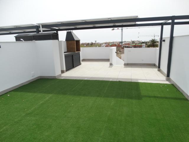 EXCLUSIVO ATICO CON TERRAZA VENTA LAS HIGUERICAS