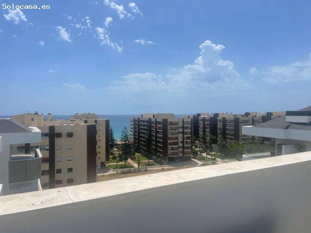 Exclusivo ático con vistas al mar en Fuengirola