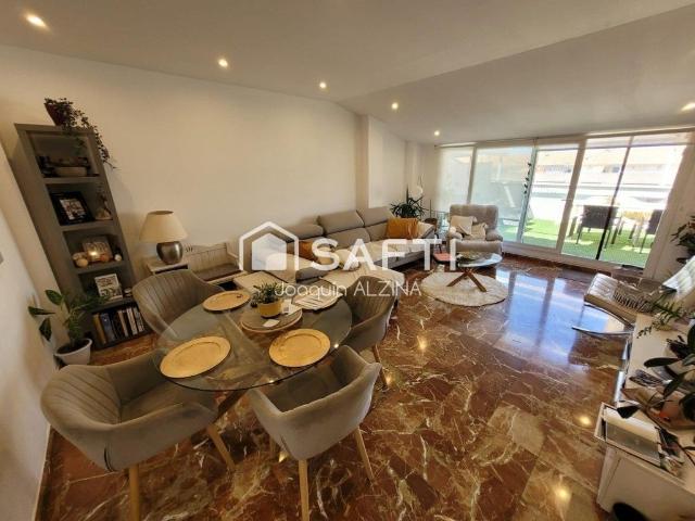 Exclusivo ático de 120 m2 en venta Ciudadela, España