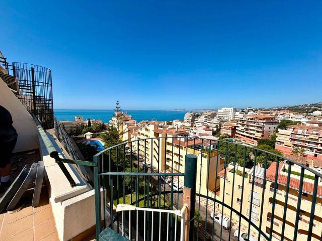 Exclusivo ático de 126 m2 en venta Benalmádena, España