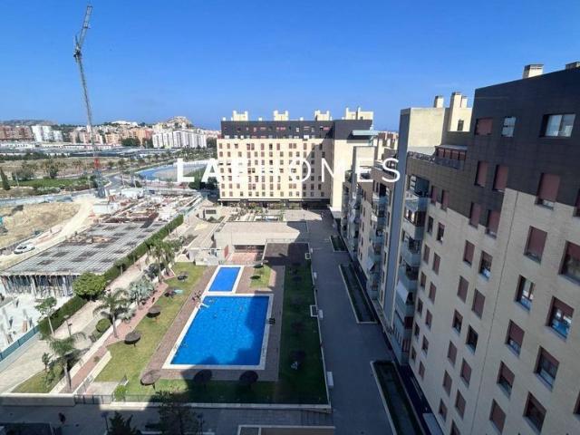Exclusivo ático de 136 m2 en venta Alicante, España
