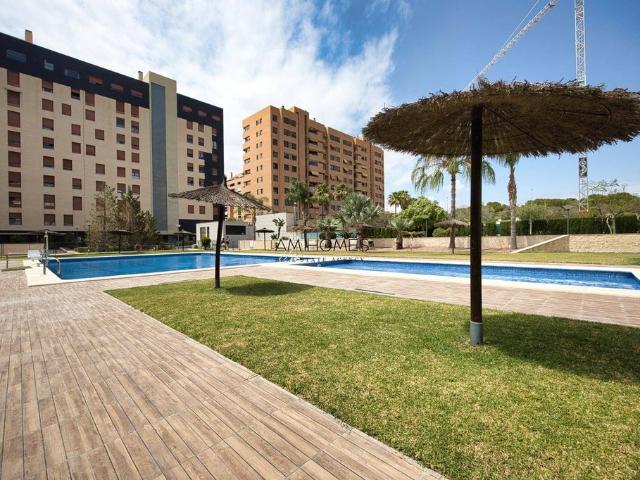 Exclusivo ático de 130 m2 en venta Alicante, España