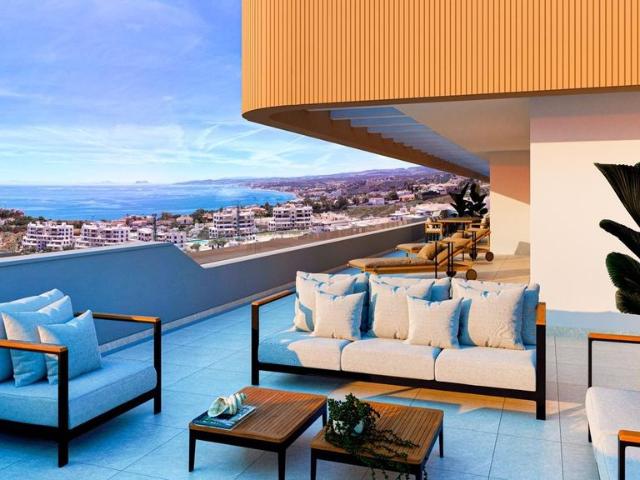 Exclusivo ático de 132 m2 en venta Estepona, España