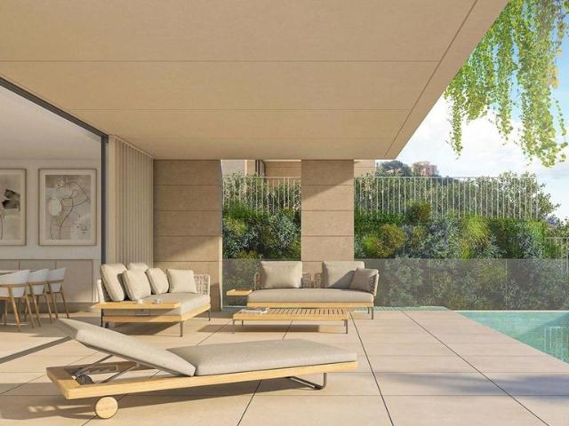 Exclusivo ático de 158 m2 en venta Marbella, España