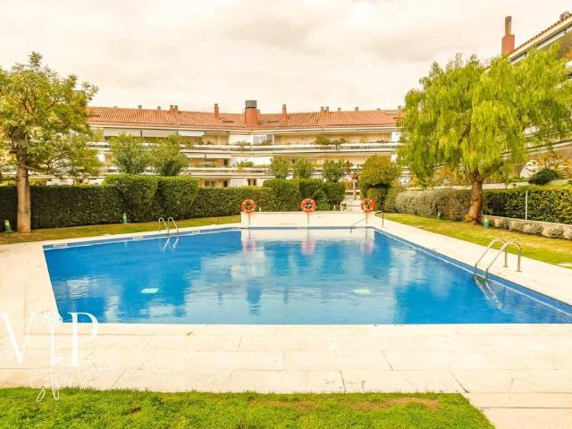 Exclusivo ático de 206 m2 en alquiler Sitges, Cataluña