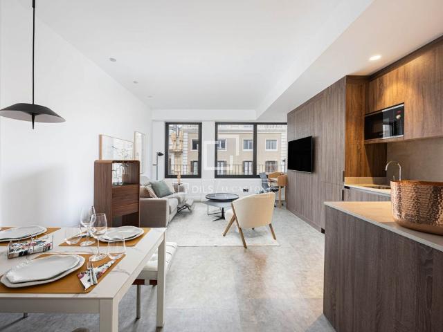 Exclusivo ático de 88 m2 en venta Barcelona, España
