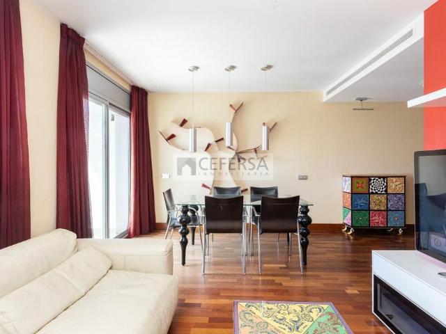 Exclusivo ático de 89 m2 en venta Barcelona, España