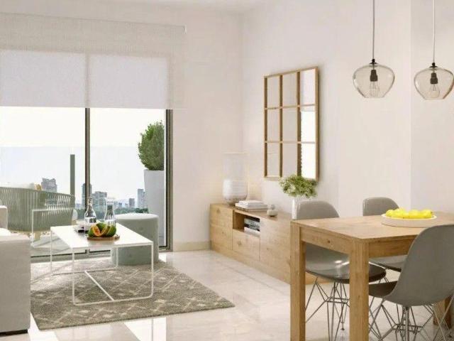 Exclusivo Ático de obra nueva con Solárium privado y Piscina en Azotea 350m de Playa del Cura