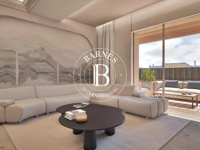 Exclusivo ático de lujo con terraza y diseño contemporáneo 178m² Madrid