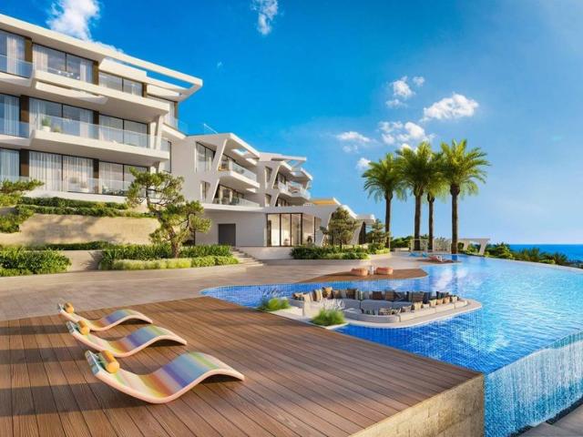 Exclusivo ático en venta Casares, España