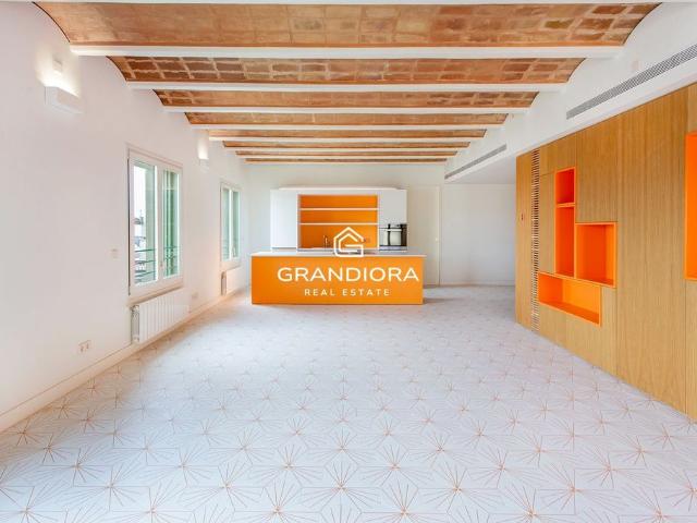Exclusivo ático en venta Barcelona, Cataluña