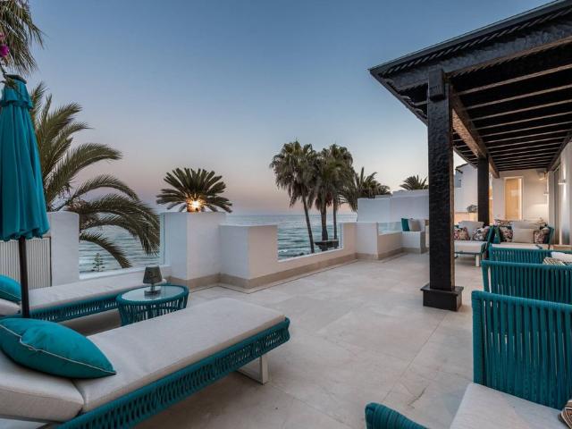 Exclusivo ático en venta Marbella, España