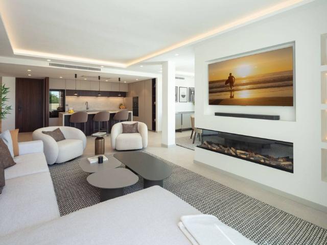 Exclusivo ático en venta Marbella, España