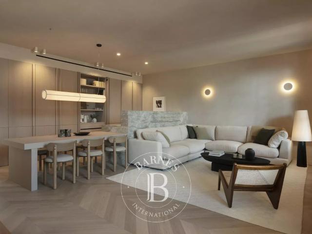 Exclusivo ático reformado con terrazas en el corazón de El B. 157m² Barcelona