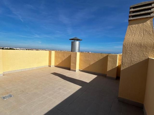 EXCLUSIVO ATICO VENTA EN ORIHUELA COSTA