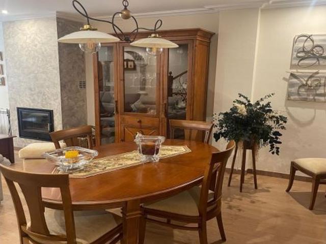 Exclusivo Bungalow Reformado en Ciudad Jardín, Elche