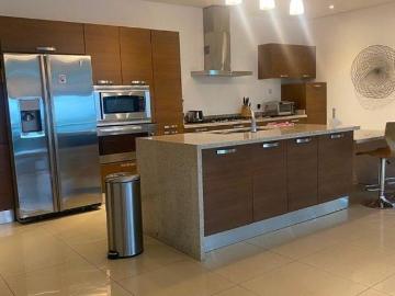 Exclusivo Departamento Amueblado en Venta y Renta en Zotogrande