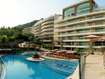 Exclusivo depatamento 4 recámaras, sobre playa privada, excelente vista a la bahia