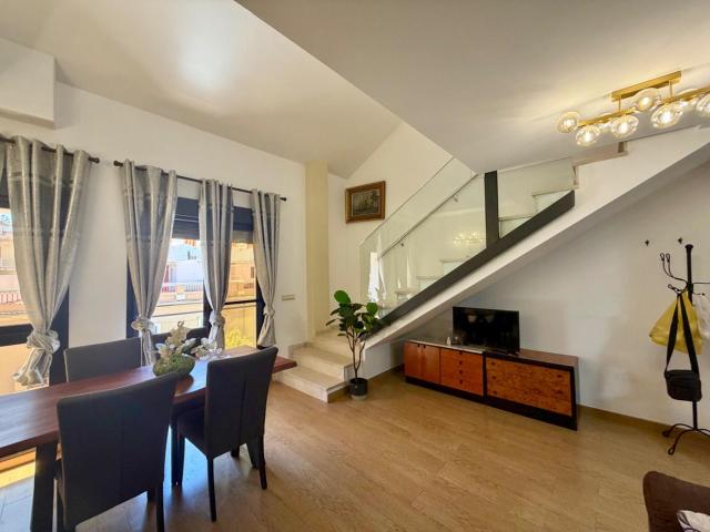 Exclusivo dúplex con garaje y trastero en el centro de Llíria | Diseño, calidad y confort